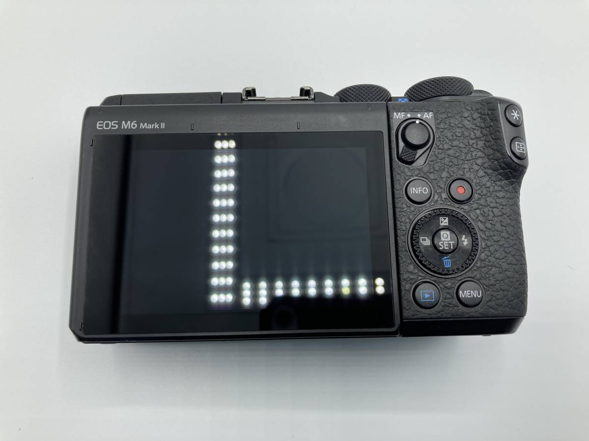 Canon ミラーレス一眼カメラ EOS M6 Mark II ボディー ブラック _画像3