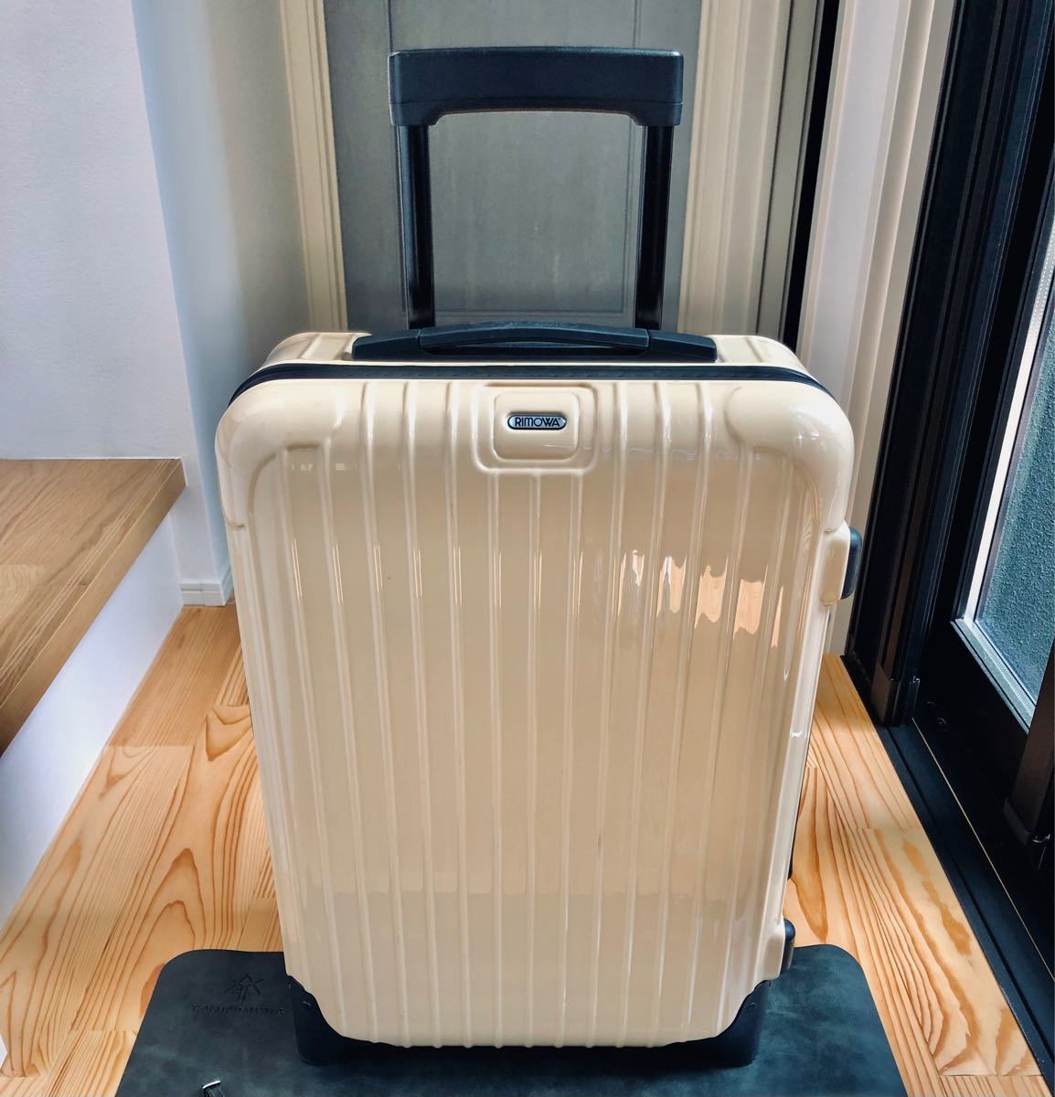 RIMOWA×BEAUTY&YOUTH UNITED ARROWS別注 SALSA 35L ベージュ/リモワ キャリーケース 美品