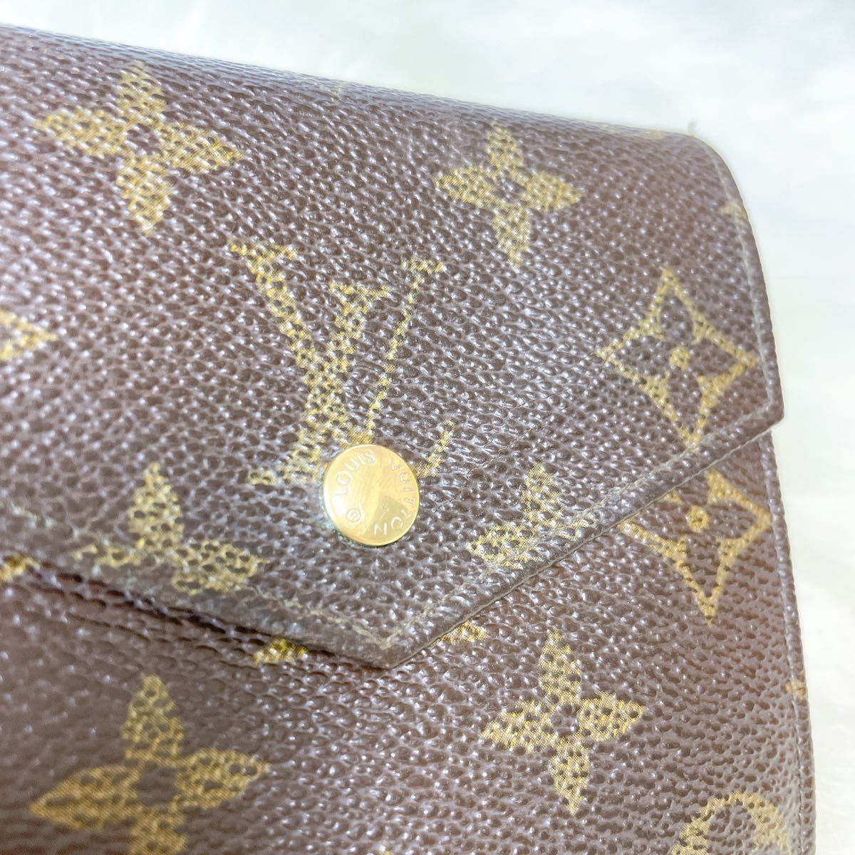 LOUIS VUITTON ルイヴィトン モノグラム 二つ折り財布 ポルトフォイユ