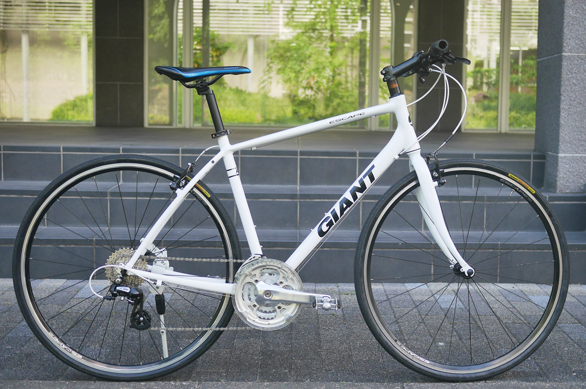 オンライン学習 ジャイアント GIANT エスケープ クロスバイク Mサイズ 700c R3 自転車本体