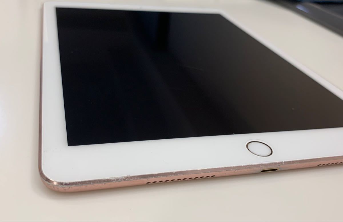 iPad Pro 9 7インチ 128G ローズゴールド 未使用アダプター付属 iPad Pro 9 7インチ 128G ローズゴールド 未使用アダプター付属