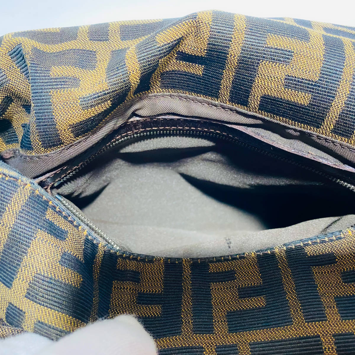 ☆1円スタート☆極美品☆FENDI フェンディ ズッカ柄 マンマバケット