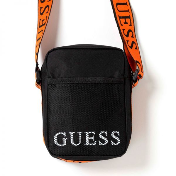z 130 GUESS ロゴテープショルダーバッグ 送料210円