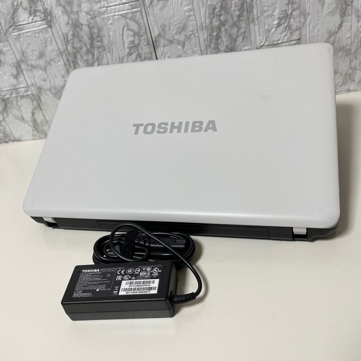 Windows11 オフィス付き TOSHIBA Dynabookノートパソコン 