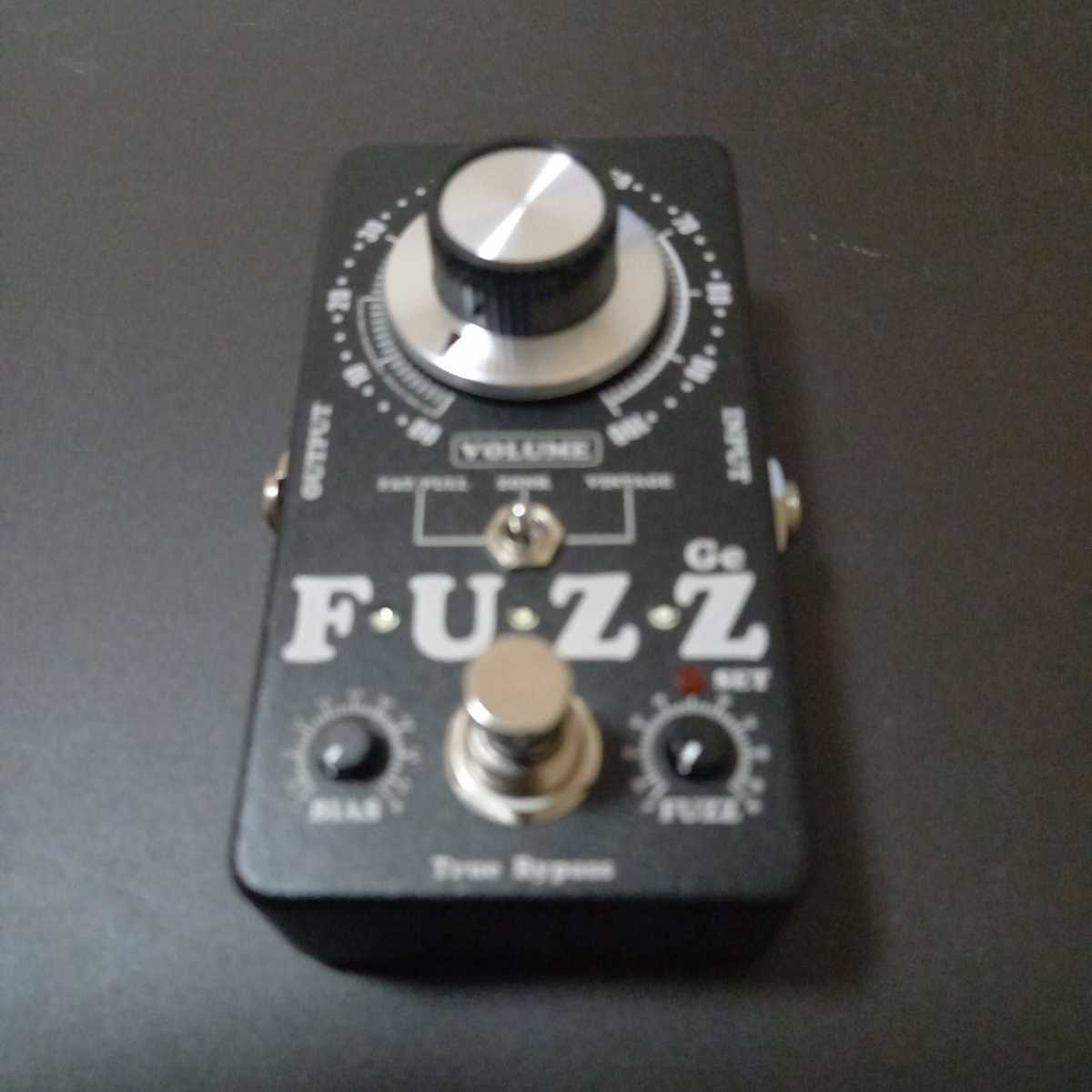よろしくお ヤフオク! - 1円スタート king tone guitar minIFUZZ Ge