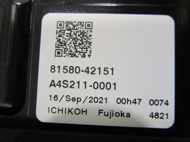 新車外し　良品　トヨタ　RAV4　AXAH52/AXAH54/MXAA52/MXAA54　純正　右トランクテールライト　ICHIKOH　42-98　_画像3