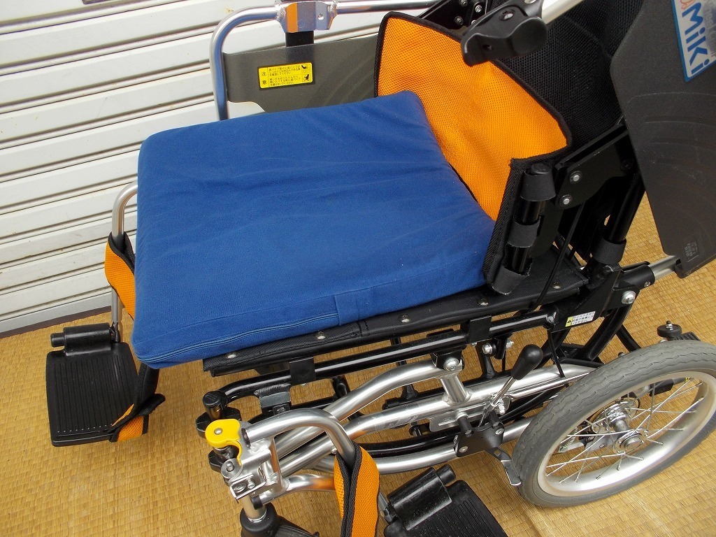 最終値下げ 訳あり車椅子 手渡し希望 最低価格で販売 コスメ・香水