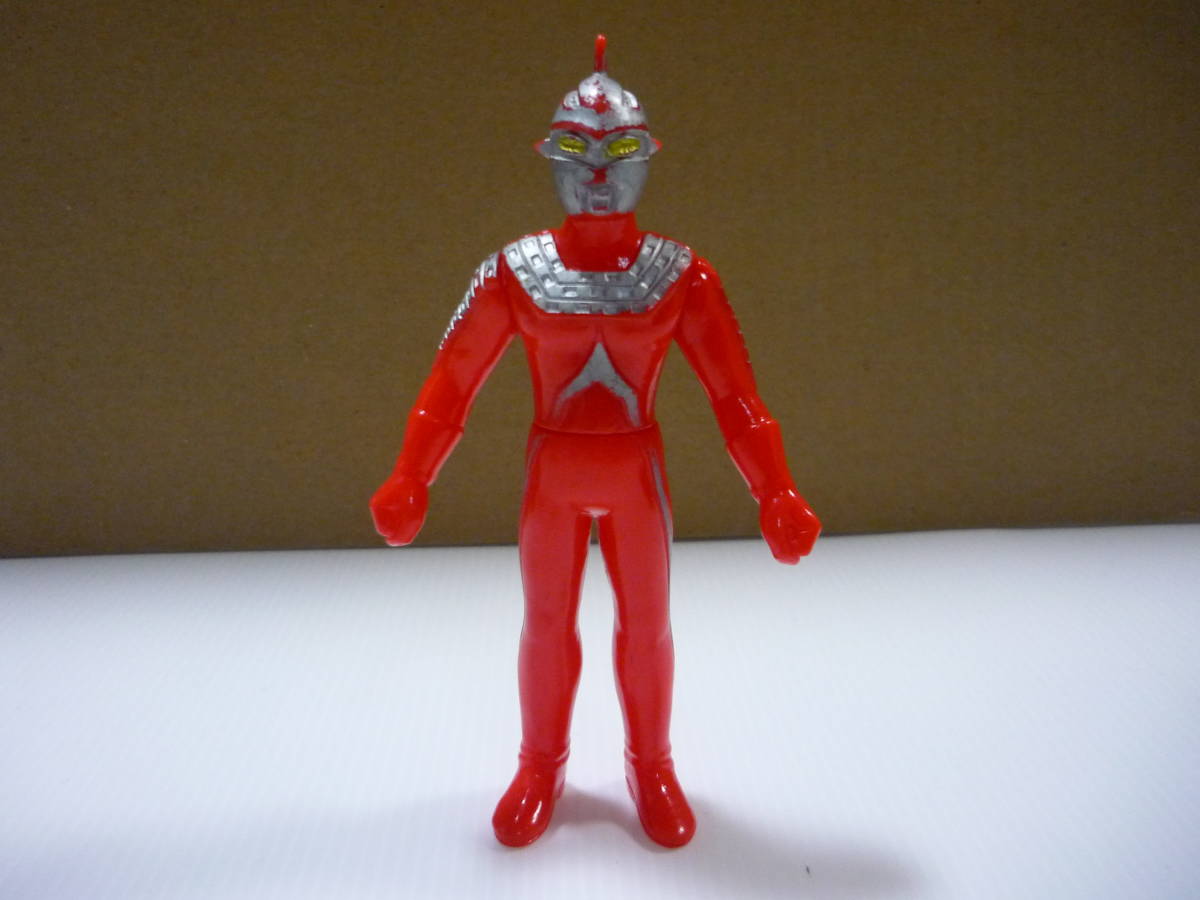 ソフビ ウルトラセブン 約13cm 1988年 セブン ウルトラマン ソフビ ウルトラセブン 約13cm 1988年 セブン ウルトラマン