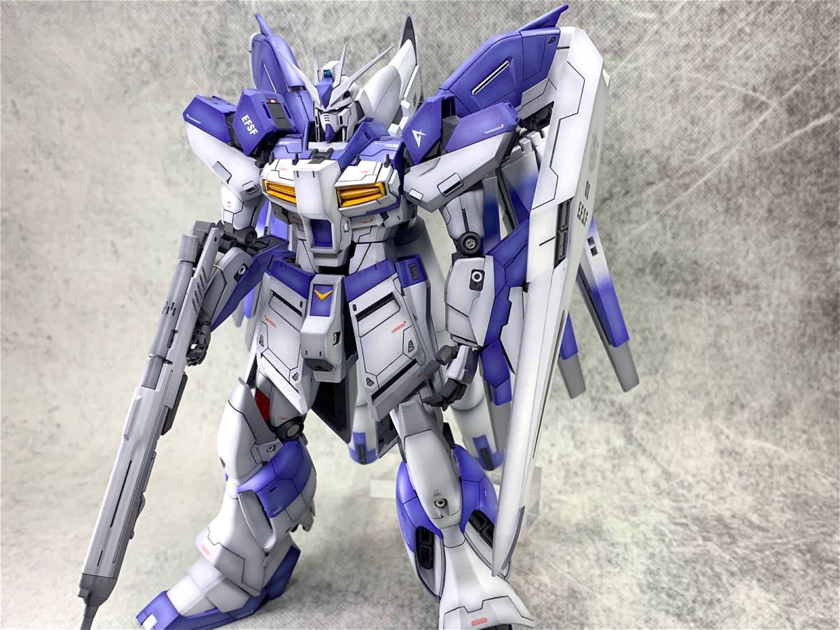 MG Hi-νガンダム ver.ka　改修塗装完成品_画像3