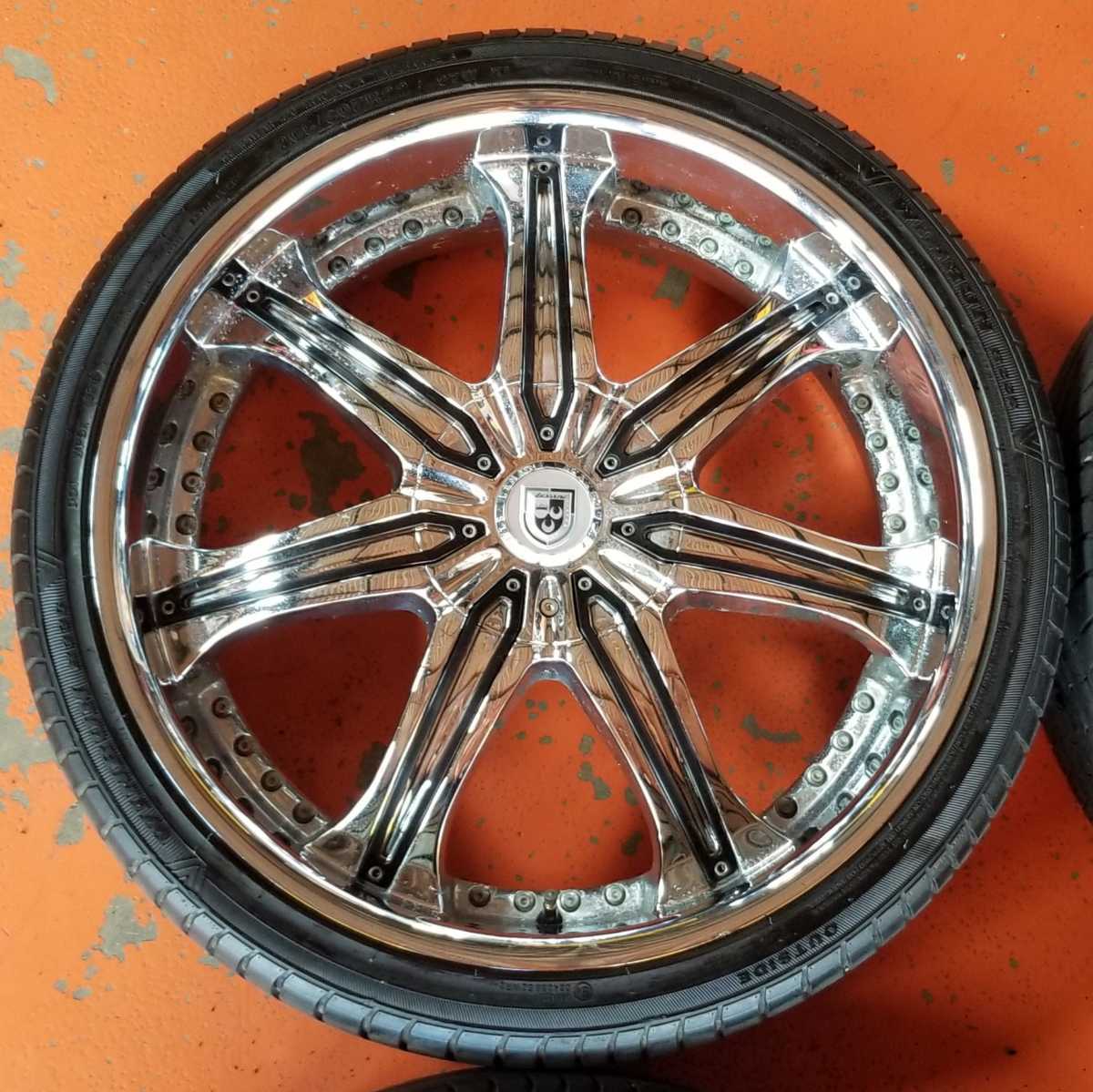 ★中古 激レア クロームメッキ★ LEXANI レグザーニ LX-7 22インチ 265/30R22 ハリアー レクサスＲＸ ヴァンガード アルファード ムラーノ_画像4