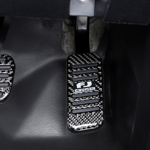 【FJクルーザー】ブレーキアクセルペダル装飾保護カバー トヨタ 06～21年式用 内装アクセサリー 取付簡単 カーボンファイバー ラバー 全2種_画像5