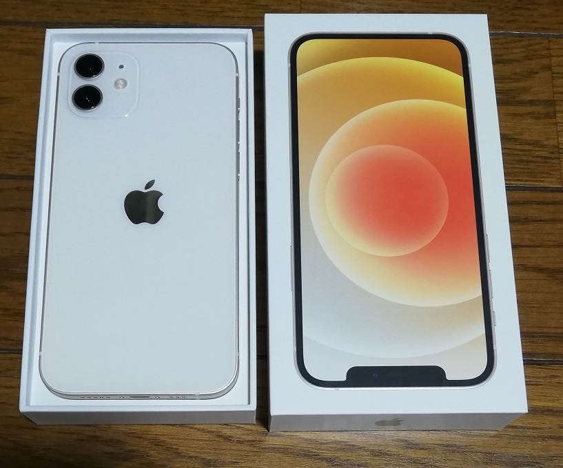 しません iPhone - iPhone12 64 White SIMロック解除済みの通販 by N's