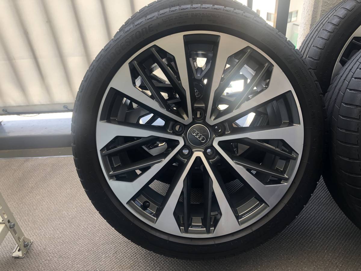 希少 アウディ AUDI Q2 SQ2 19インチ純正タイヤホイール 4