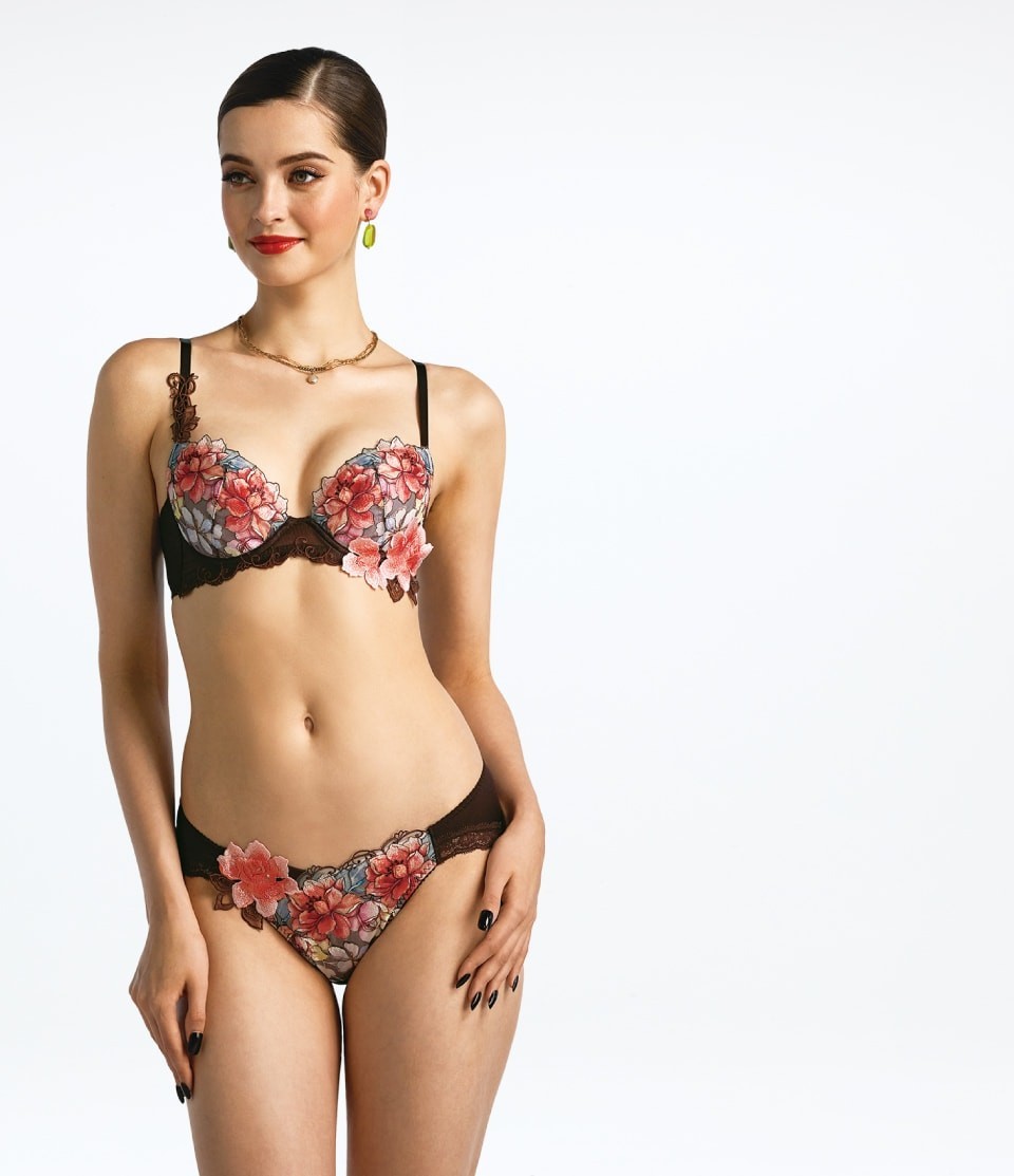 定番 ワコール サルート 63G F70 Bra Veil タンガ 店舗限定 Rich