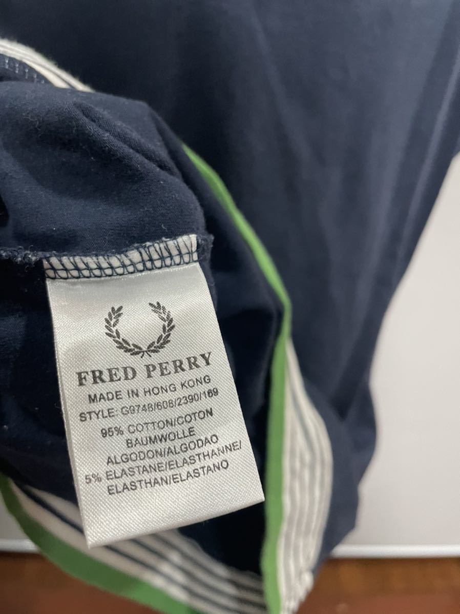 FRED PERRY（フレッドペリー）タンクトップ紺色ロゴゴルフウェアトップス_画像4