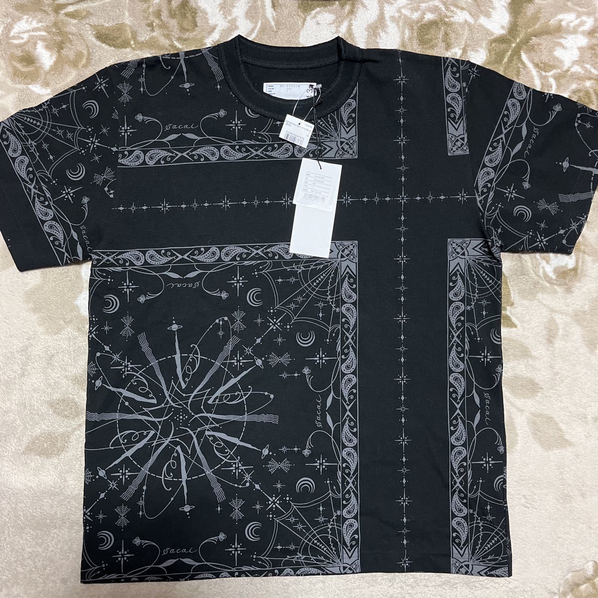 定価26400円　新品未使用　20AW Sacai Dr.Woo Bandana Print T-Shirt tee tシャツ バンダナ　1 再構築　ドッキング　黒　ブラック_画像1