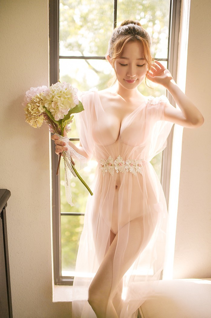 WY036　超シースルー　　透け透け　メッシュロングドレス「ワンピース・Tバック2点セット」ナイトウェア　コスプレ衣装　ピンク