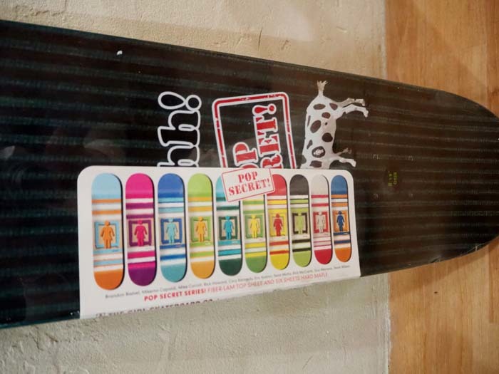 未使用◆GIRL SKATEBOARDS ガール　スケートボード pop secret! 8 1/8◆_画像2