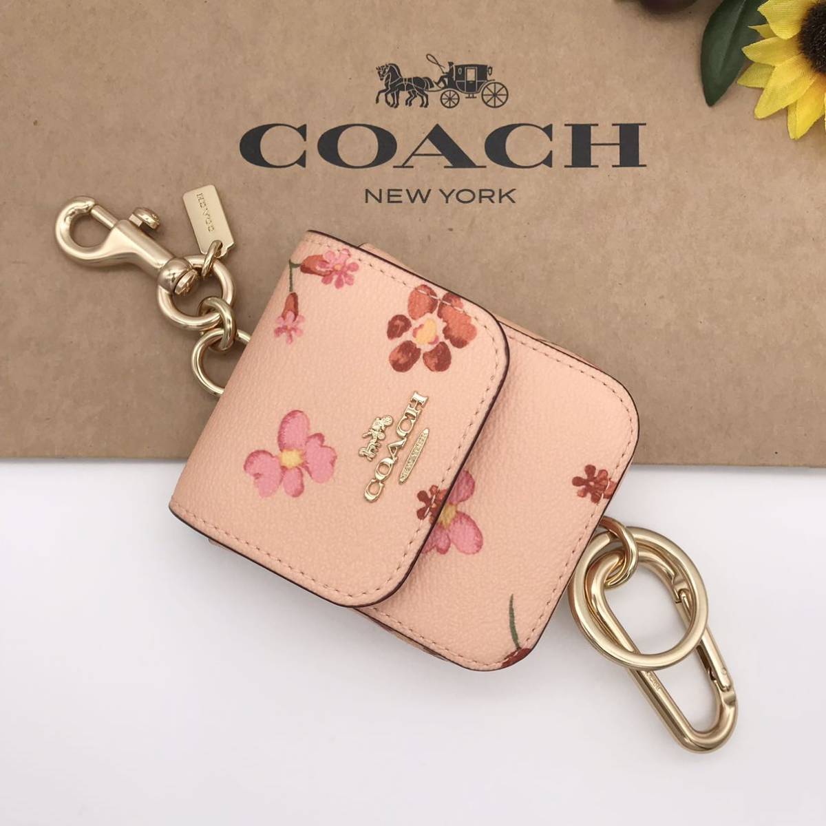 COACH チャーム ★大人気★ アタッチメント ケース チャーム ミスティカル フローラル 新品