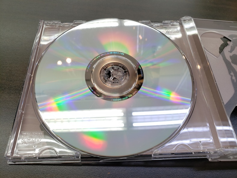 CD 2枚組 / 歌バカ　Ken Hirai 10th Anniversary Complete Single Collection ’95～’05 / 日本国外頒布専用 / 『D40』 / 中古_画像7