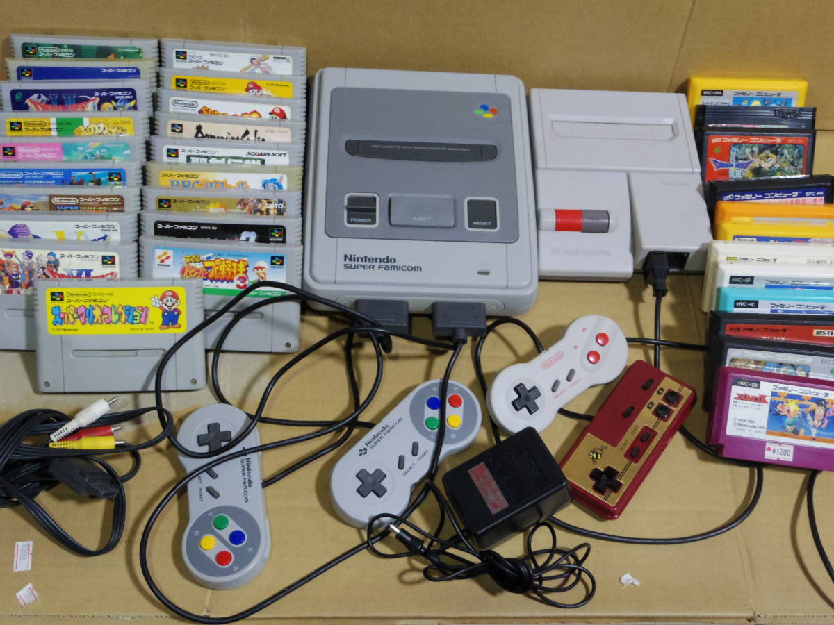 ニューファミコン本体カセット付き。スーパーファミコンおまけ ニューファミコン本体カセット付き。スーパーファミコンおまけ