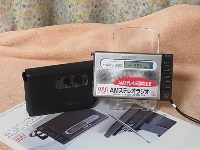 SONY 【SRF-M100】FM-STEREO/AM-STEREO ２band ラジオ ♪品 管理