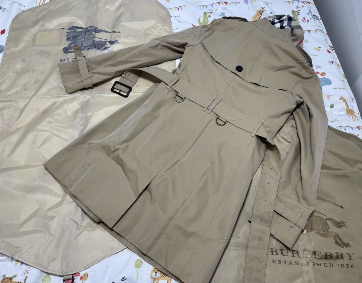 激レア新品タグ付き25万 高年式光沢ハニーベージュ34 XS S BURBERRY