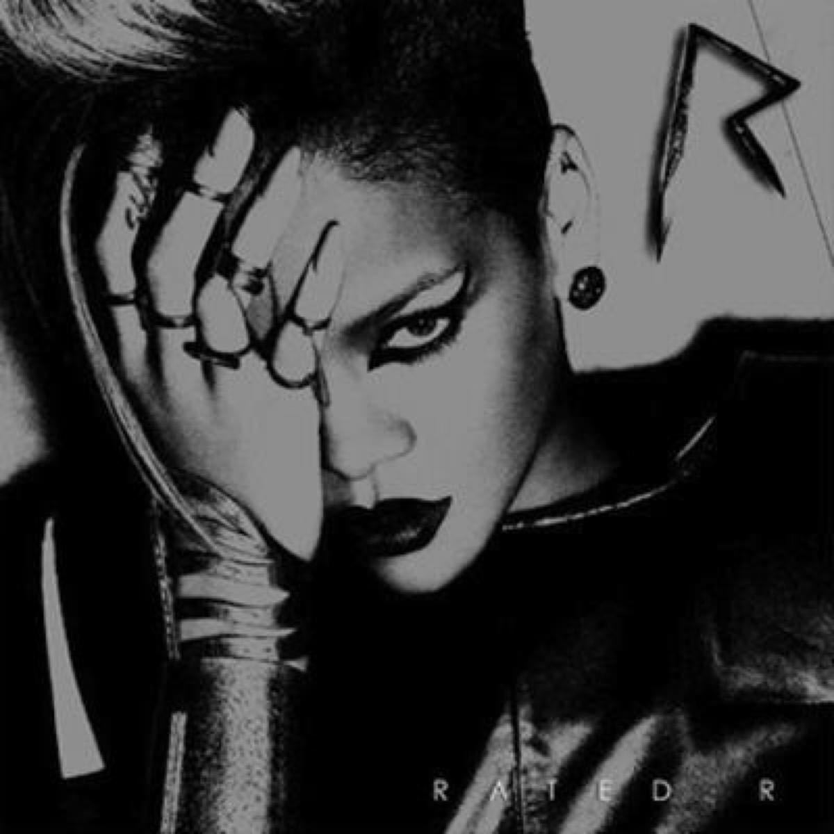 【中古品・アルバム】Rated R: R指定／リアーナ Rihanna