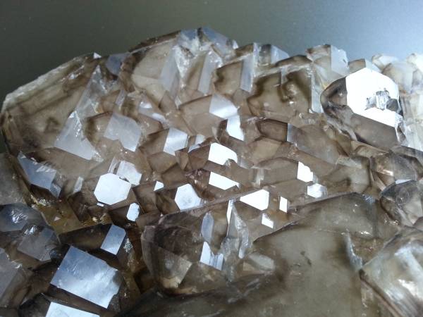 ジャカレー水晶（ワニ水晶） スモーキーエレスチャル 約3kg 送料無料