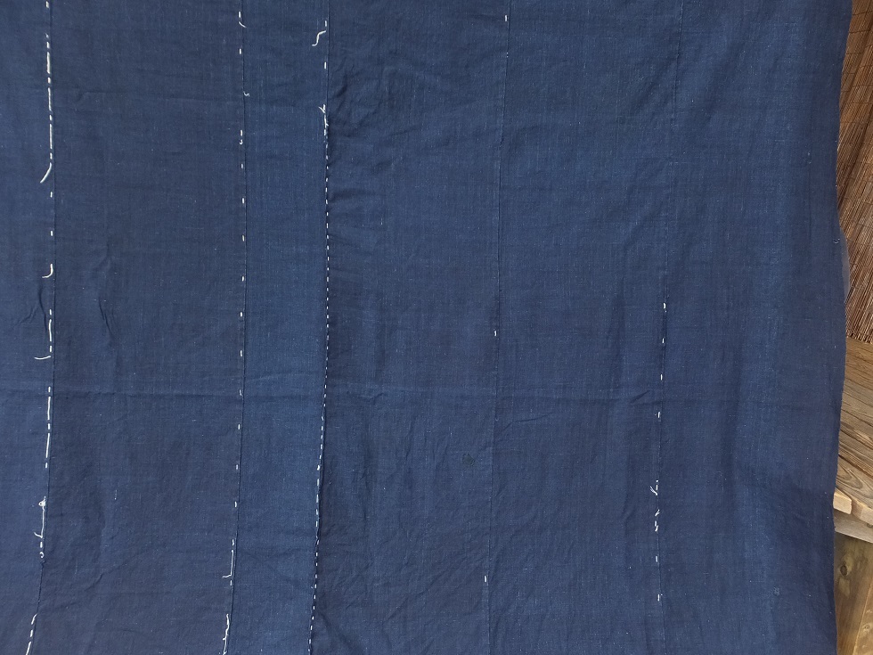 ヤフオク! - 色褪せ糸味良い手織り生地厚藍木綿古布・5.3幅繋