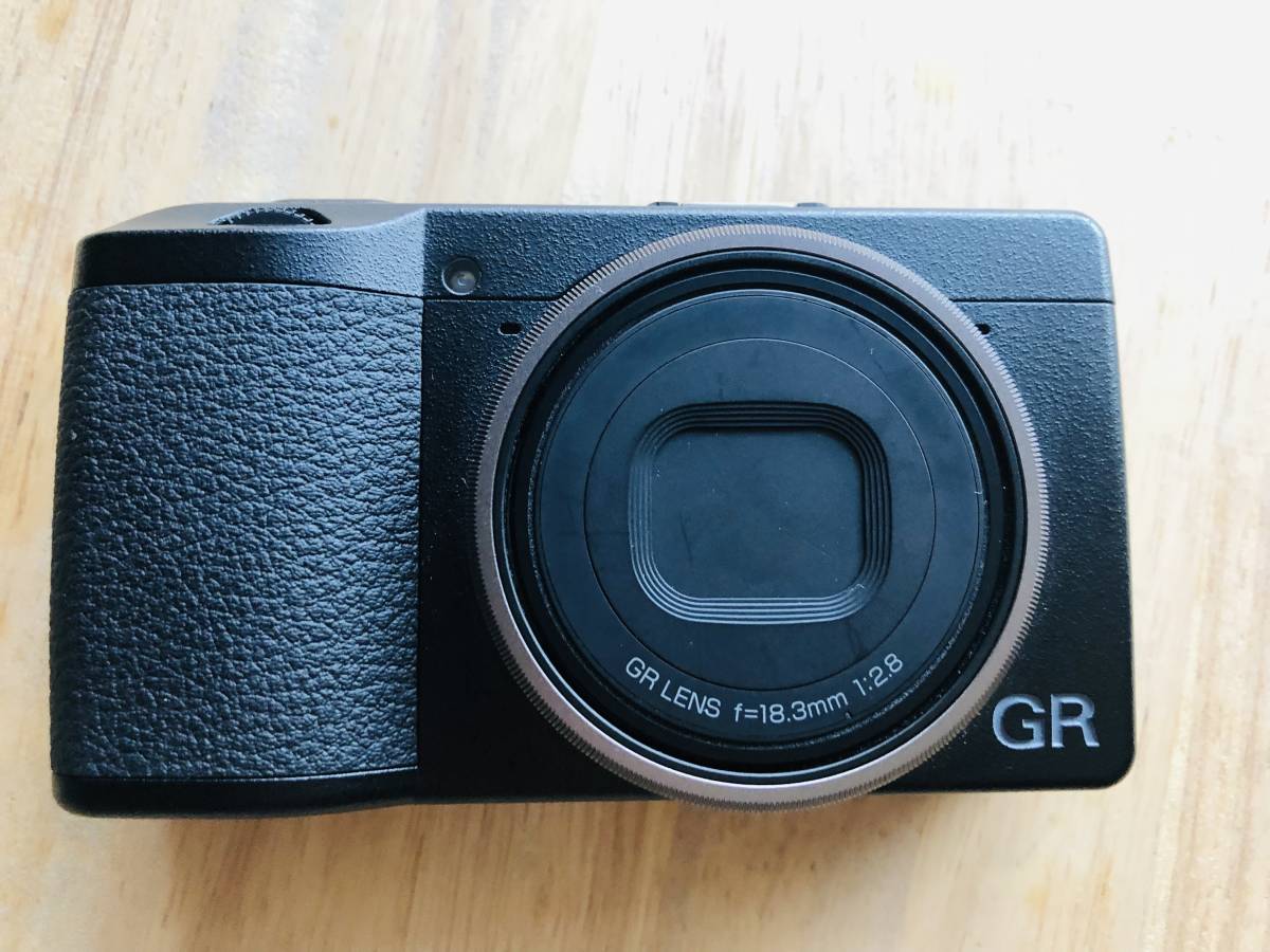 RICOH リコー GR III 3 デジカメ コンデジ カメラ 高級 スナップ 写真