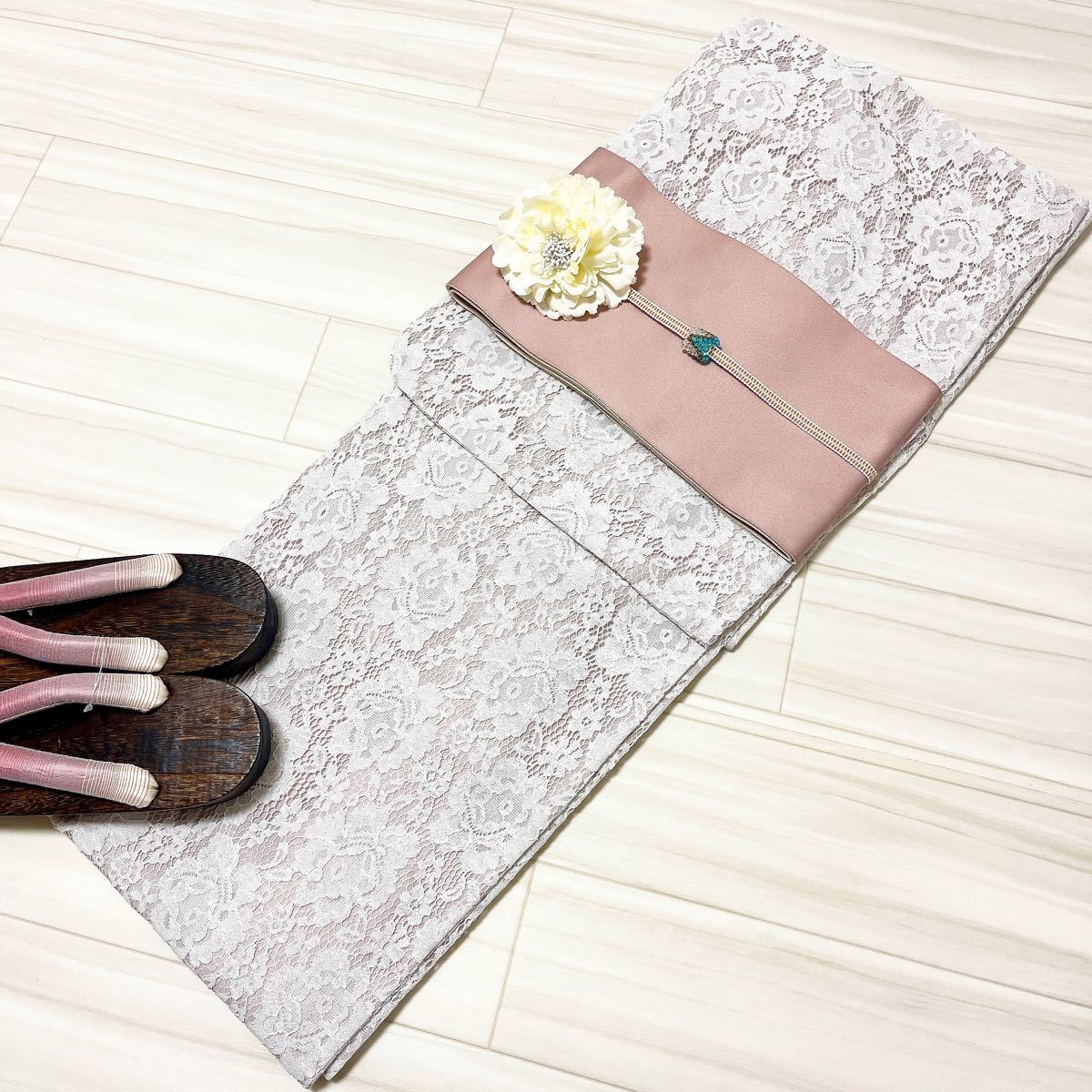 新品、本物、当店在庫だから安心】 浴衣ジェンヌ 浴衣5点セット 白地に