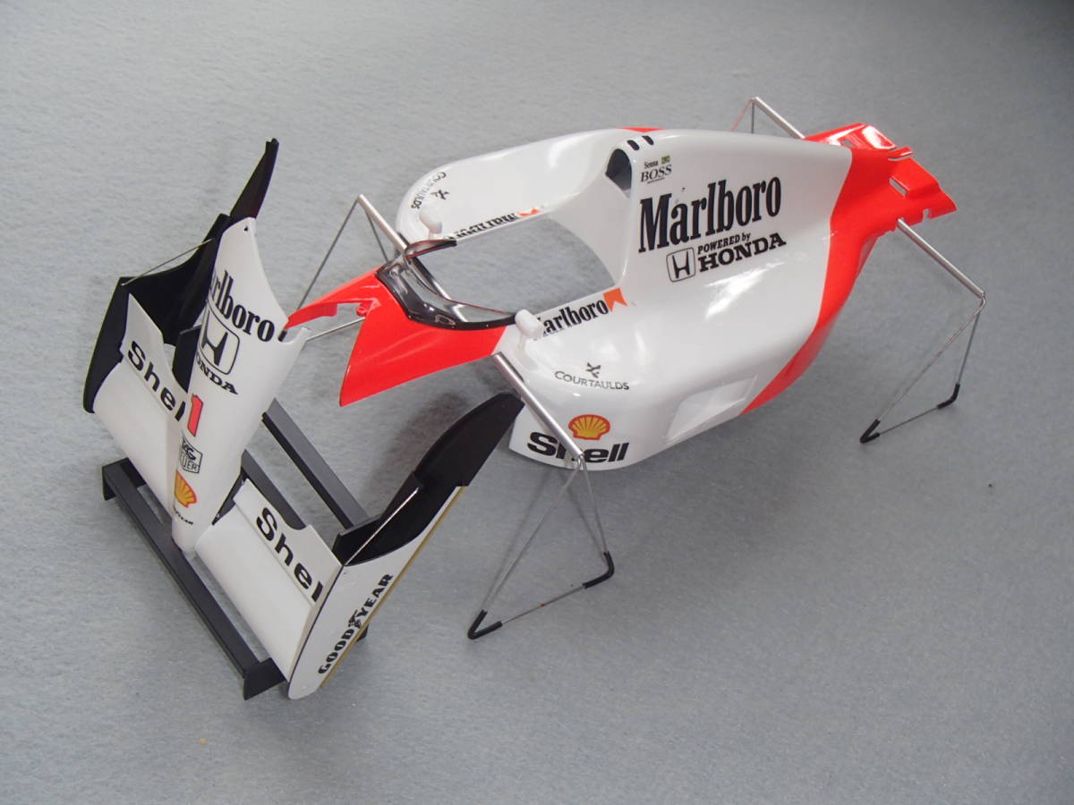 タミヤ 1/12 マクラーレンMP4/6 セナ(完成品) タミヤ 1/12 マクラーレンMP4/6 セナ(完成品)