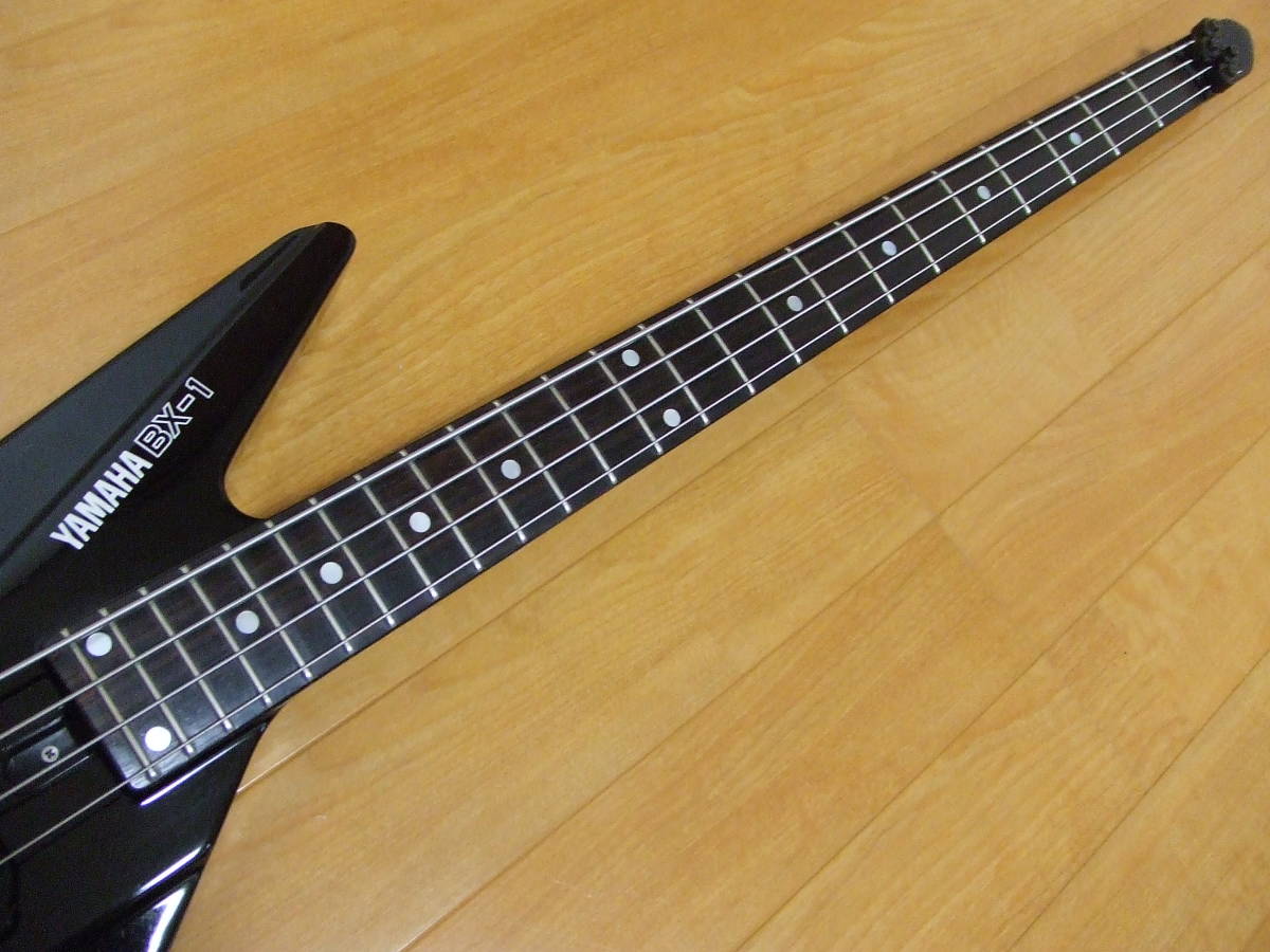 YAMAHA:BX-1 ヘッドレスベース(プチ改造) YAMAHA:BX-1 ヘッドレスベース(プチ改造)