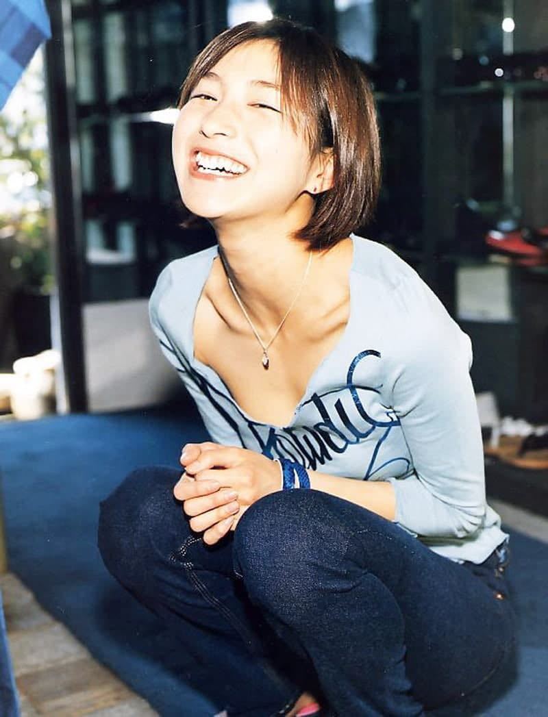 Yahoo!オークション - 広末涼子 L判写真30枚セットまとめ売り Yahoo!オークション - 広末涼子 L判写真30枚セットまとめ売り