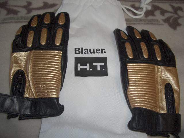 Blauer H.T. BANNER GROVES ゴールドｘブラック　Ｍサイズ　未使用品　廃盤カラー_画像1