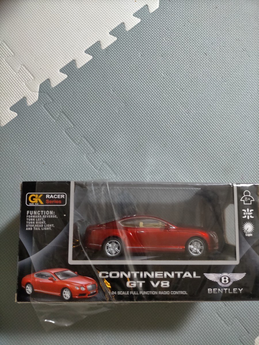 車 模型 未開封 赤 1/24  ベントレー コンチネンタル GT V8