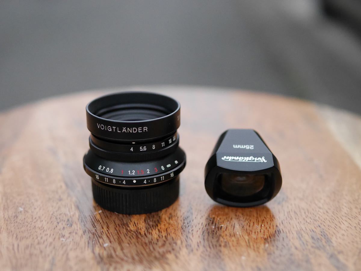 Voigtlander SNAPSHOT SKOPAR 25mm F4 MC ライカマウント コシナ Voigtlander SNAPSHOT SKOPAR 25mm F4 MC ライカマウント コシナ