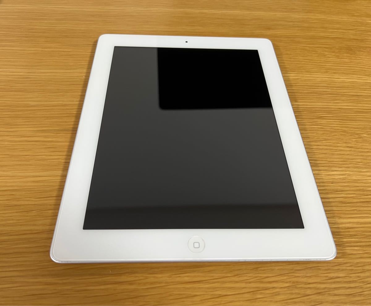 女の子向けプレゼント集結 Apple iPad2 16GB 9.7インチ シルバー タブレット