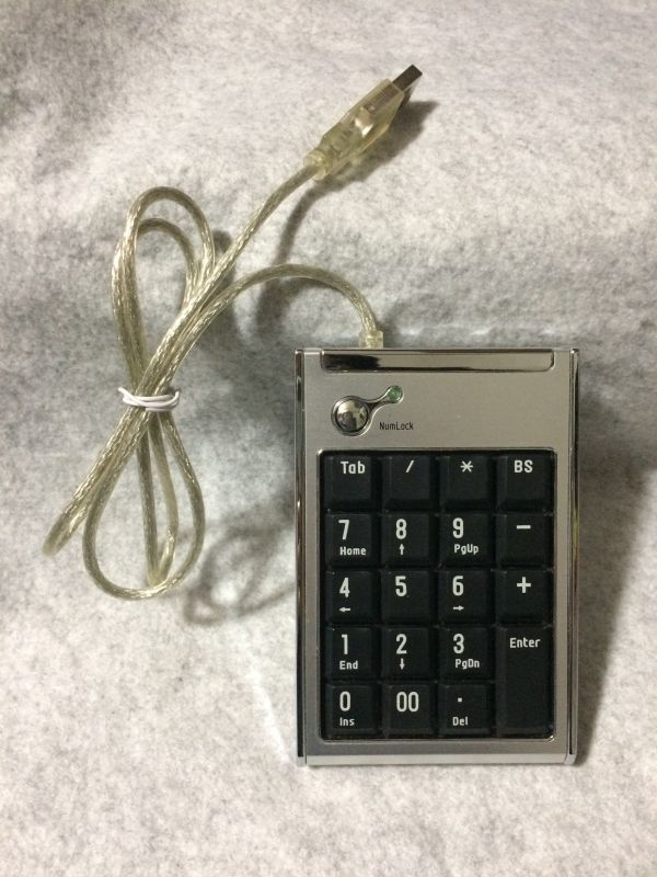  нижний sUSB aluminium цифровая клавиатура белый коробка specification серебряный TNK-MC217SL
