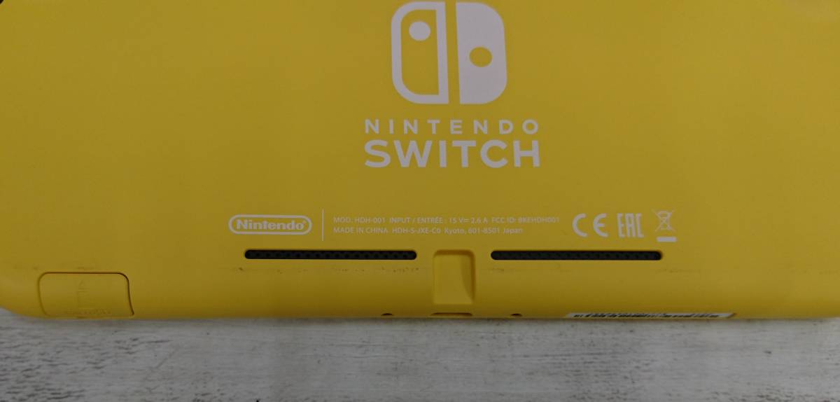 ◎　1円スタート！【中古・動作品】Nintendo　Switch　Lite　イエロー本体+ACアダプター任天堂　箱なし　_画像4