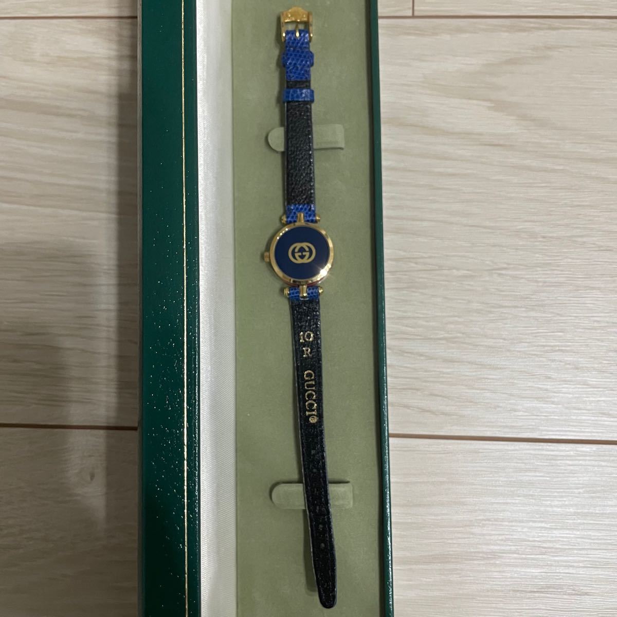 オールドグッチ 腕時計 シェリーライン ブルー 2