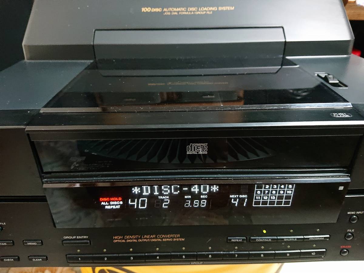 Sony ソニー CDP-CX100コンパクトディスクプレーヤー Sony ソニー CDP-CX100コンパクトディスクプレーヤー