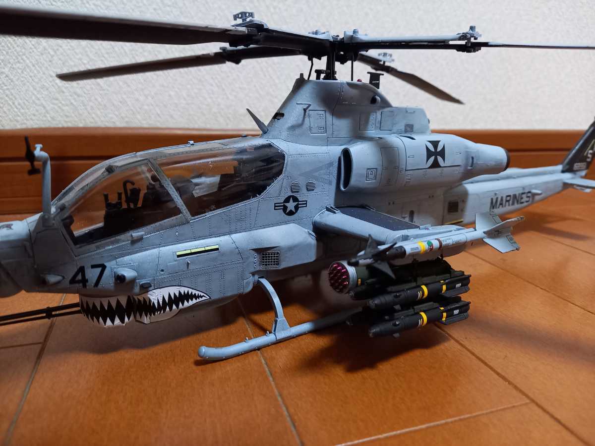 1／35 アカデミー AH-1Z ヴァイパー シャークマウス 米海兵隊 武装付替 