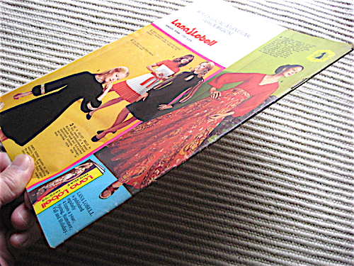 Usa雑誌 1972年 ファッションマガジンlana Lobell 表3以外オールカラー ファッション総合 売買されたオークション情報 Yahooの商品情報をアーカイブ公開 オークファン Aucfan Com Usa雑誌 1972年 ファッションマガジンlana Lobell 表3以外オールカラー ファッション総合 売買されたオークション情報 Yahooの商品情報をアーカイブ公開 オークファン Aucfan Com