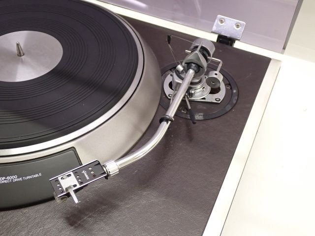 DENON デノン/デンオン レコードプレーヤー ターンテーブル DP-6000 +