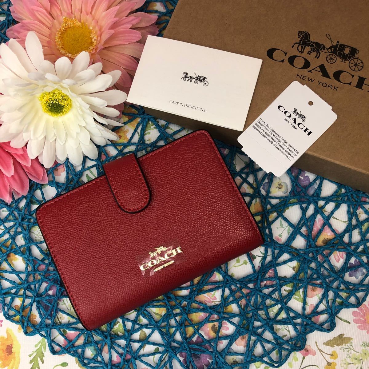 COACH 二つ折財布 シンプル レッド Yahoo!フリマ（旧）-