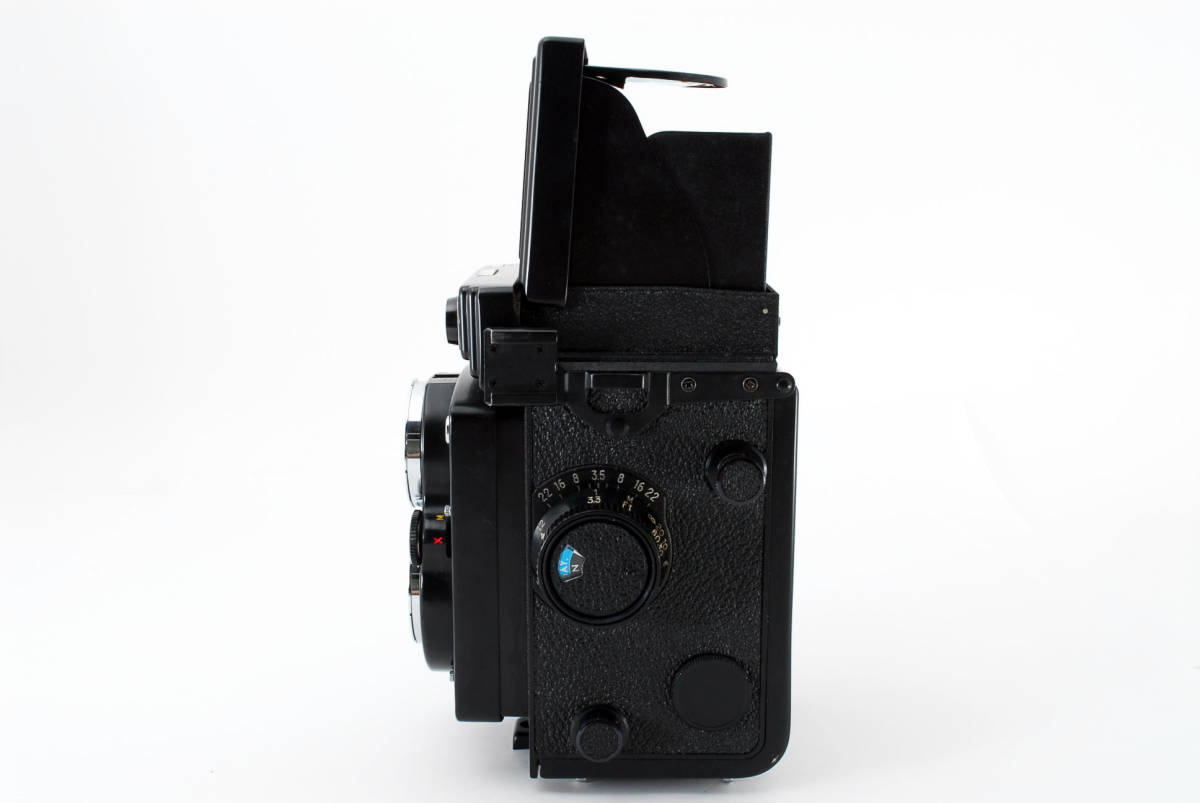 YASHICA ヤシカ Mat-124G 80mm F3.5 / F2.8 ケース付き 二眼レフ