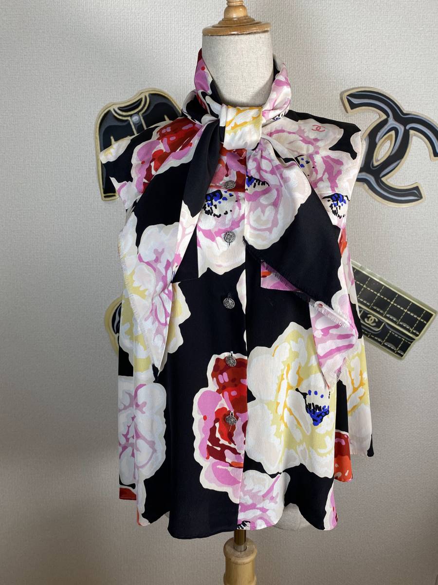 ☆11Pシャネル CHANEL 首元結びが素敵!花柄 シルク 長袖 ブラウス
