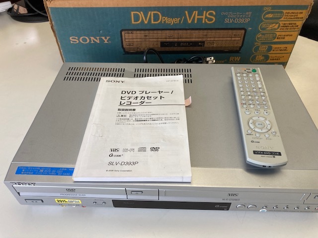 VHSビデオデッキ一体型DVDプレーヤーSONY SLV-D393P 動作確認済 vsv